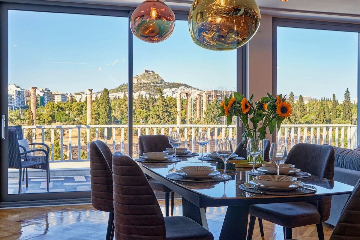 Acropolis Compass Residence- MAGIC VIEW gallery image 2