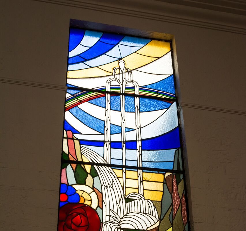 Amplia casa con hermosa arquitectura! gallery image 3