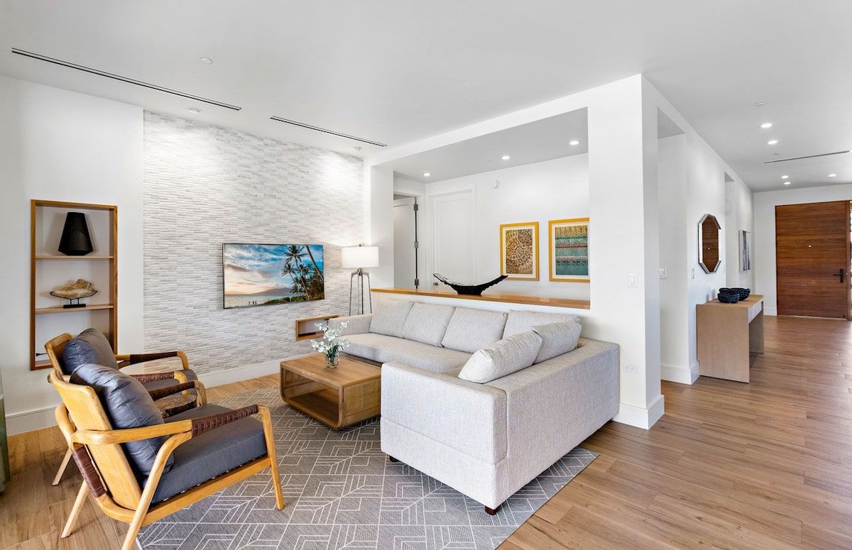 Maui Resort Rentals: Luana Garden Villas 12C gallery image 5