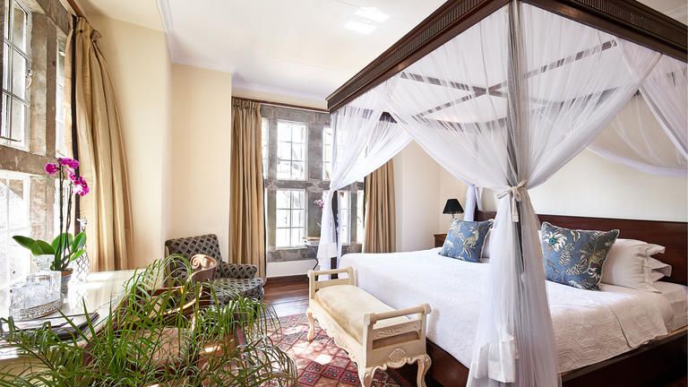 Giraffe Manor ARLENE SUPERIOR ROOM