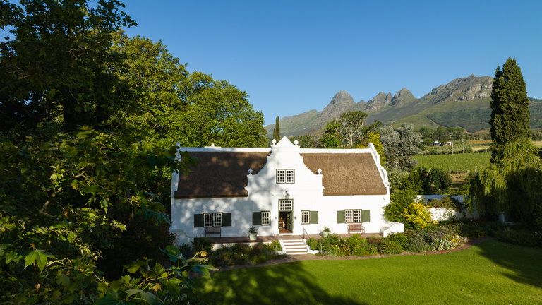 Navarre Residence - Main House