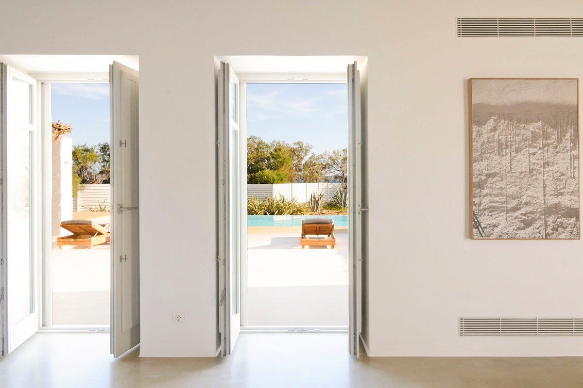 “Golden Beach House” by Aqualiving Villas gallery image 2