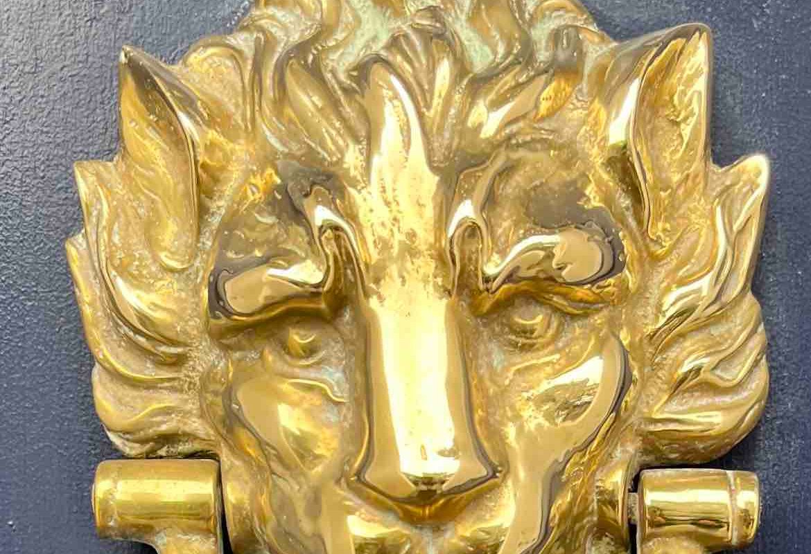 Beautiful family house, centre of Edinburgh gallery image 4