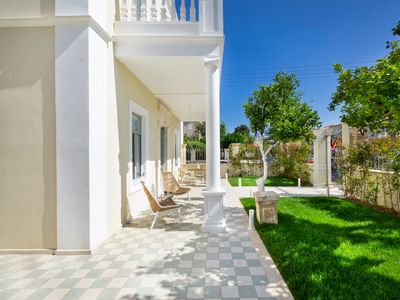 Casa Verde Chania, 8 BD, 6 BA, 3 Jacuzzi, cozy