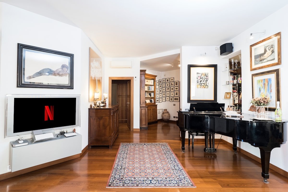 Marisol’s House, Colosseo. gallery image 4