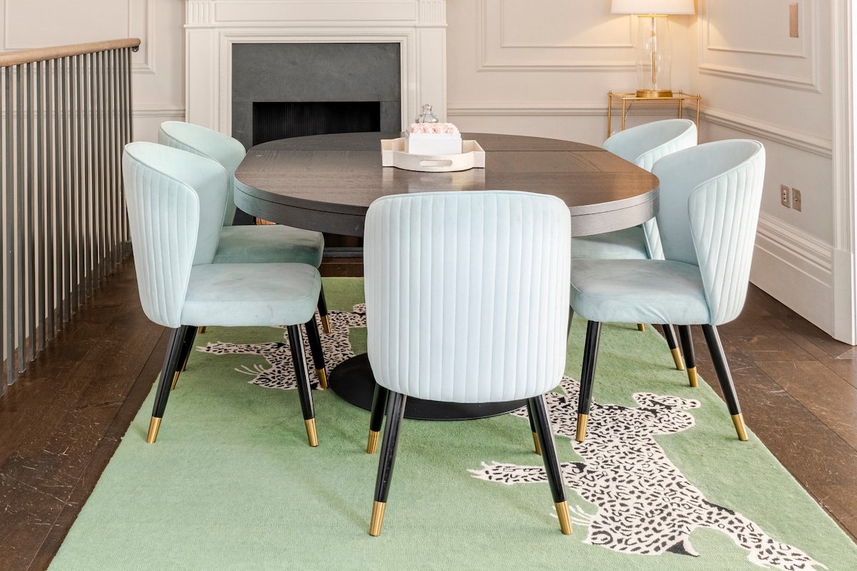 £12 million Buckingham Palace duplex with garden gallery image 3