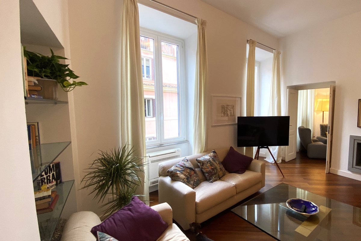 Spanish steps Luxury home