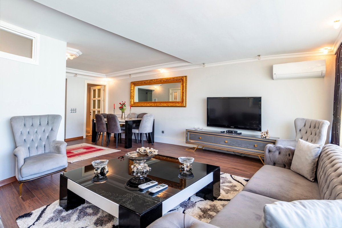 Nişantaşı Main Street 3+1 Luxury Modern 2 bathroom gallery image 3