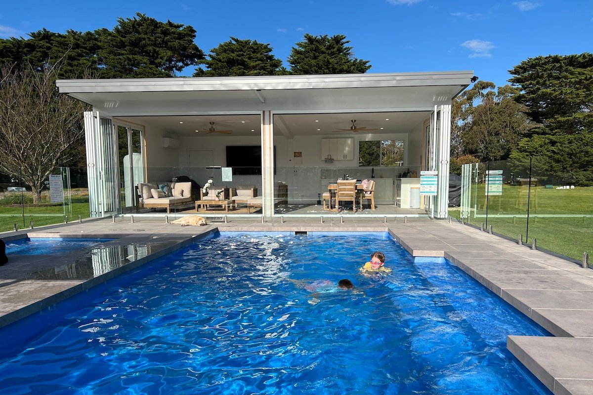 Heated Pool/Spa. Playground. Pet Friendly. Private gallery image 5