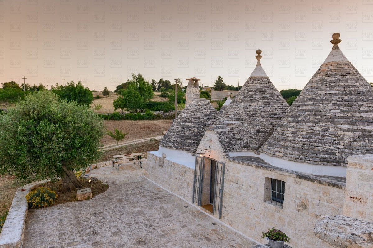 Panoramic Trulli Pozzo Fornello. Pets allowed gallery image 5