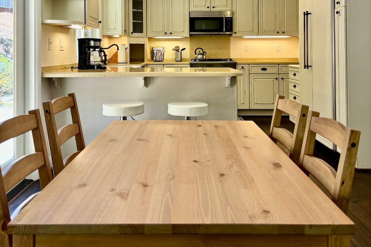 Holiday House in Sharon Park gallery image 5