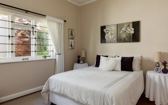 Photo 3 of Villa 15 on Wessels accommodation in Green Point, Cape Town with 4 bedrooms and 2 bathrooms