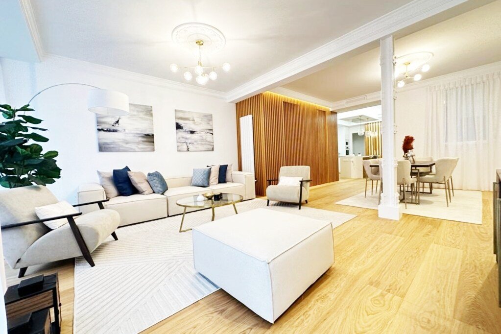 Luxury Apartment in the center of Madrid gallery image 3