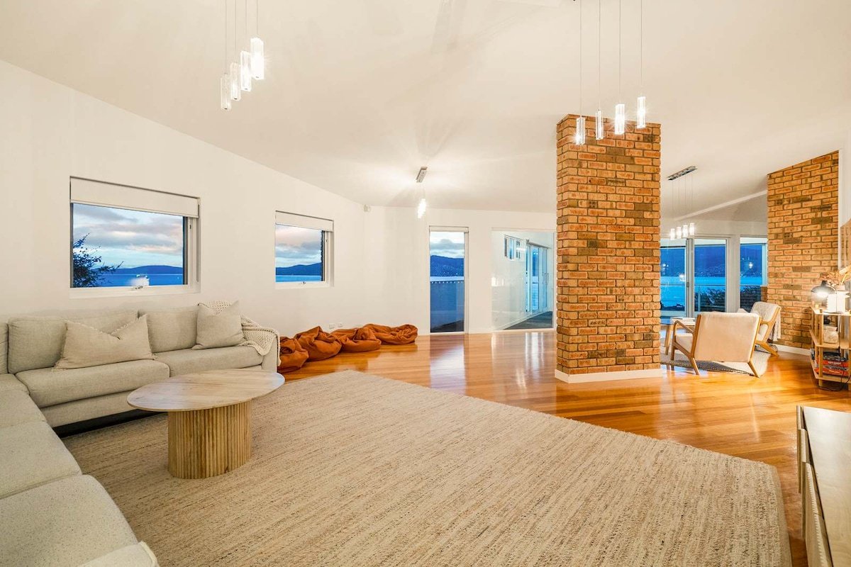 “House on the Hillside” with City Views Sleeps 12. gallery image 4