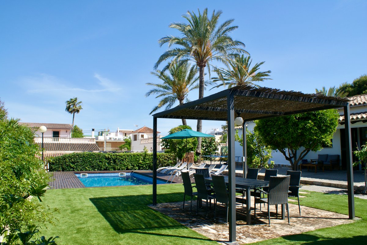 Traditional Villa, 5 bedrooms & swimming pool