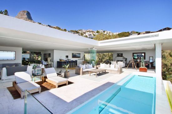 Photo 4 of Ravine Terraces accommodation in Bantry Bay, Cape Town with 4 bedrooms and 4 bathrooms