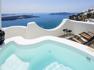 Aethria Villa in Imerovigli