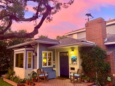 Dolphin Place: Peaceful 4BR/3BA in Redondo Beach