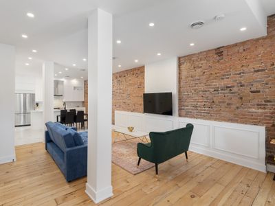 Chic & Spacious Plateau Hideaway – Sleeps 4+