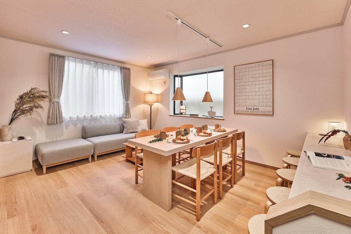 shinjuku/3LDK/max15ppl/7beds+2sofabed/100㎡ gallery image 2