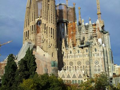 Sagrada Familia Temporary Rentals by Scenario Llum