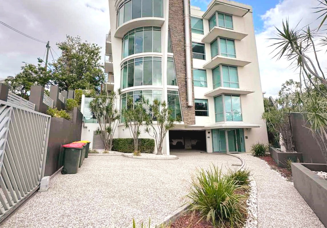 Whole Floor Luxury APT L3