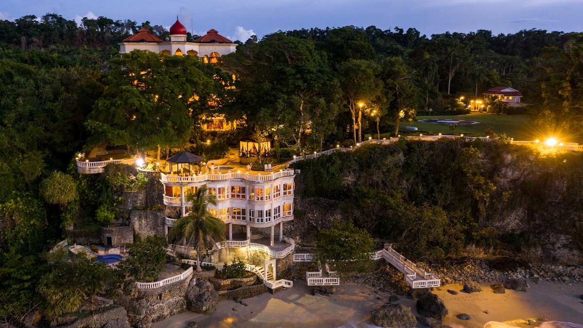 Balaji Palace at Playa Grande