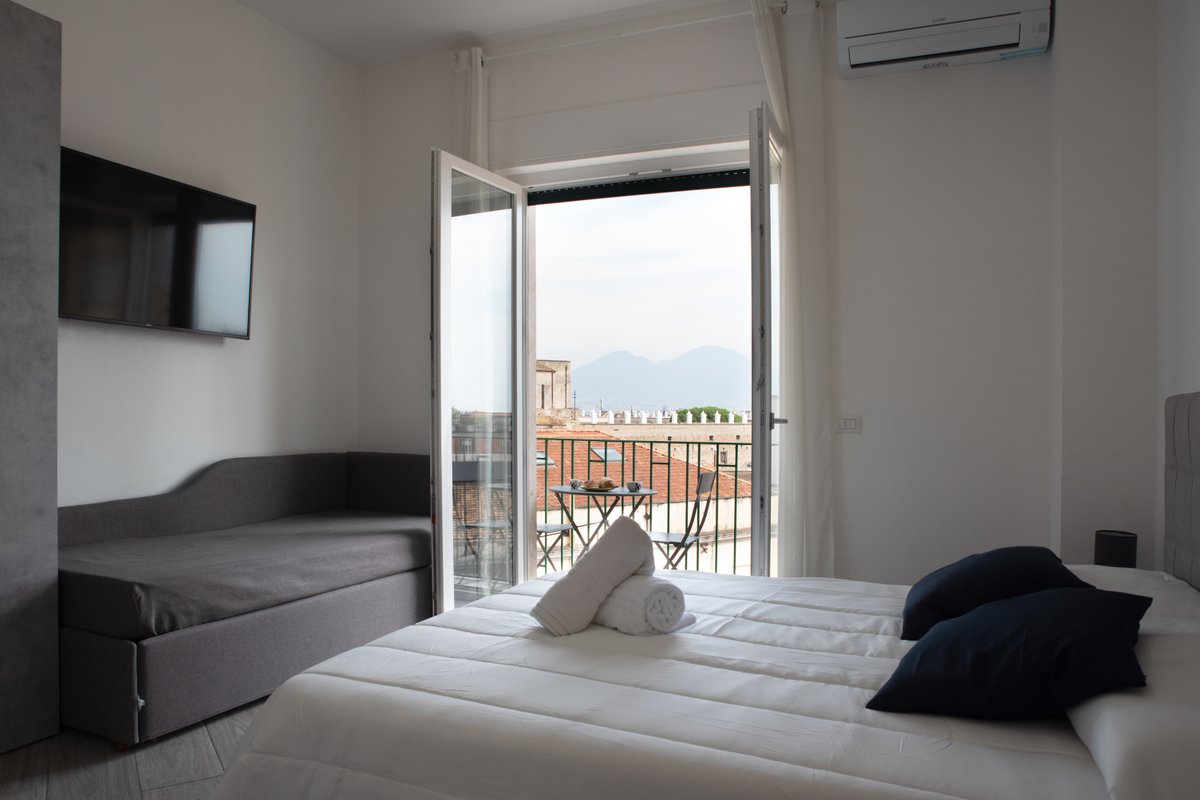 Centro Storico/Spaccanapoli – 3 Camere 3 Bagni