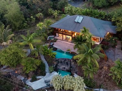 H5-The Blue Lagoon of Kona Estate