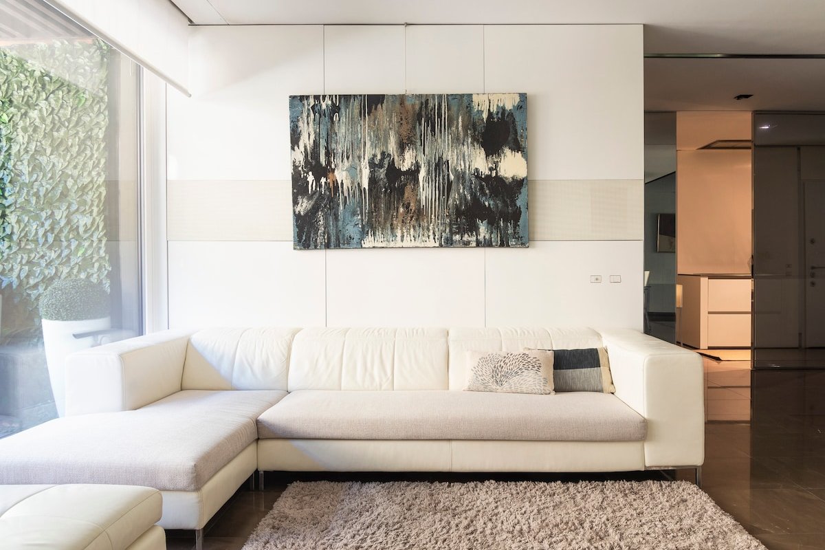 Magenta Luxury 3BR I Hacca Collection gallery image 3