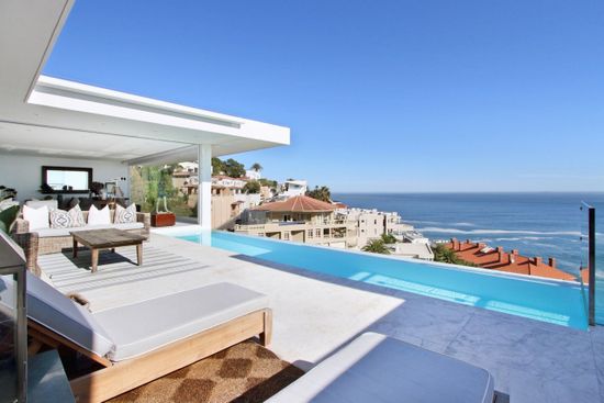 Photo 5 of Ravine Terraces accommodation in Bantry Bay, Cape Town with 4 bedrooms and 4 bathrooms