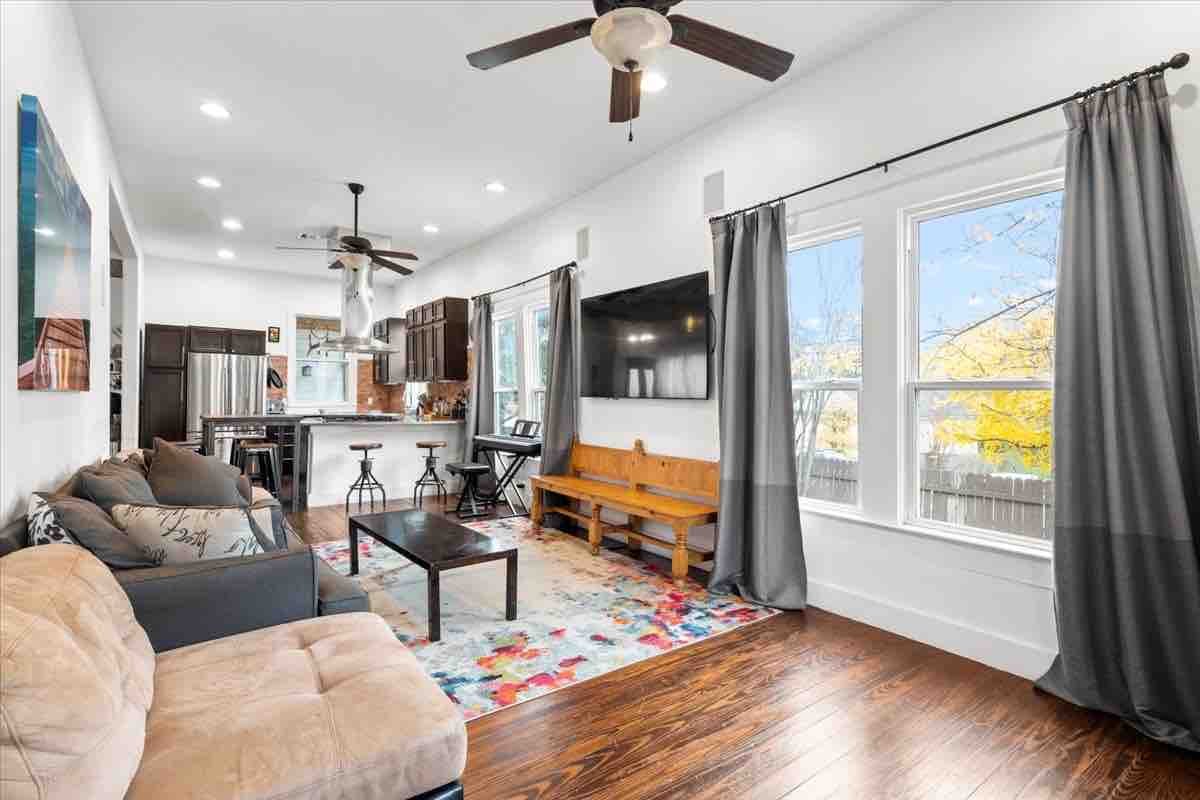 7BR| Walkable | Pool | Pong Golf | Grill |Pool Bar