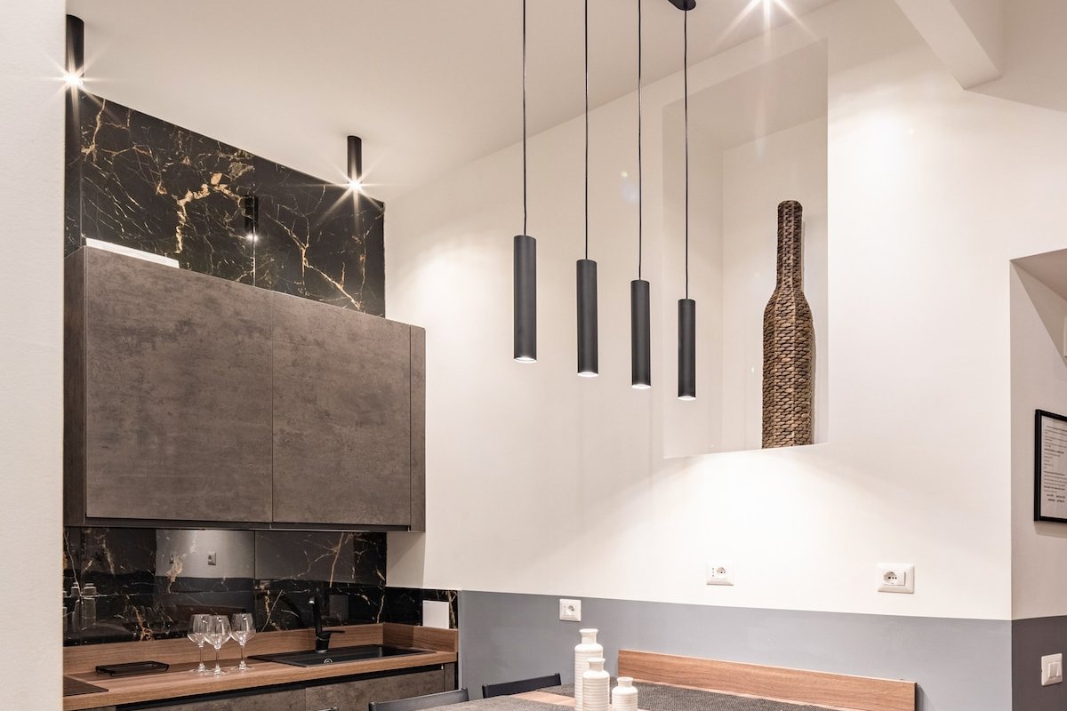 Luxury apt 3 bedrooms – 2 baths gallery image 4