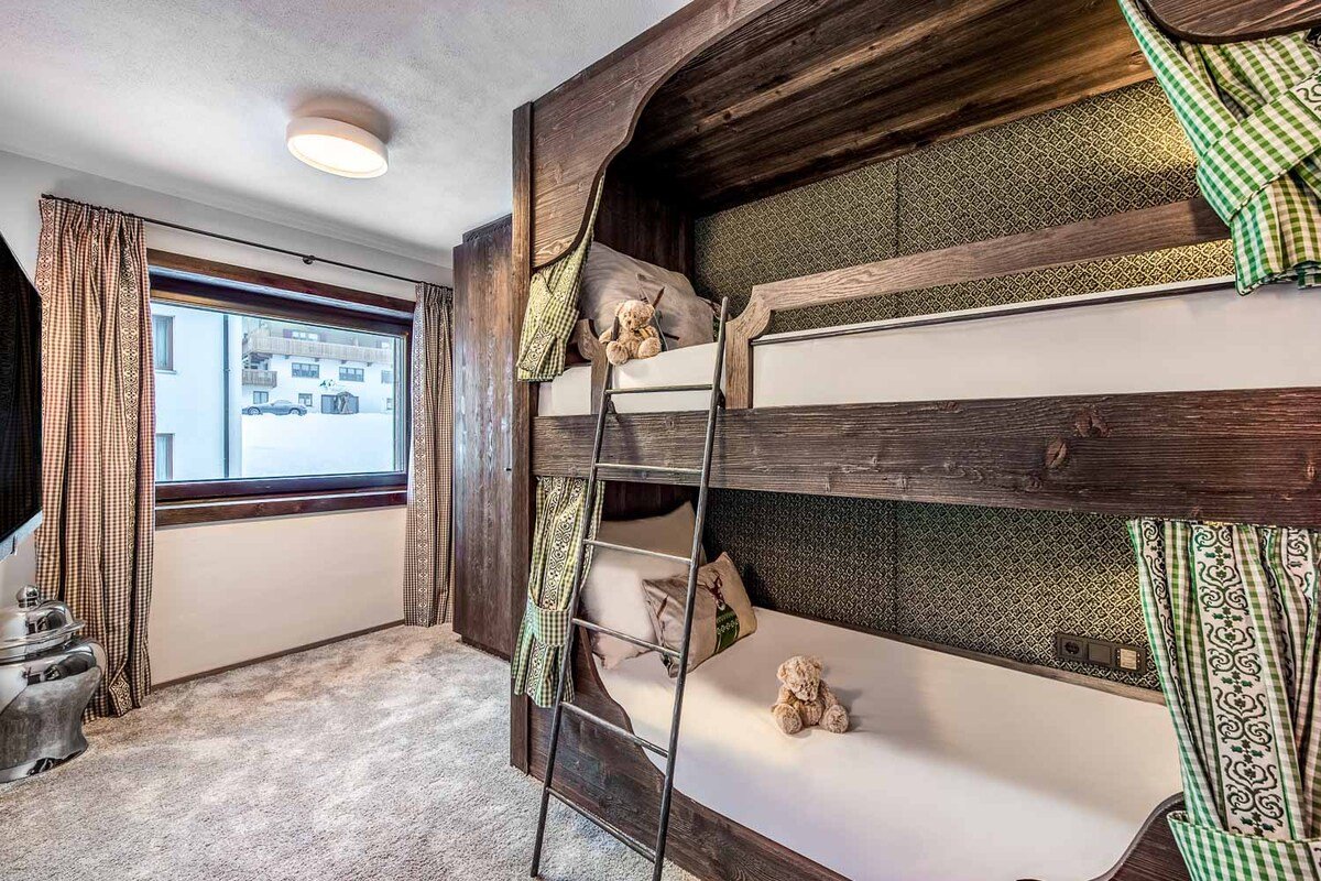 Nidus Apartment 3 gallery image 4