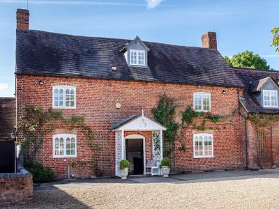 Beecham Farmhouse, near Stratford-upon-Avon
