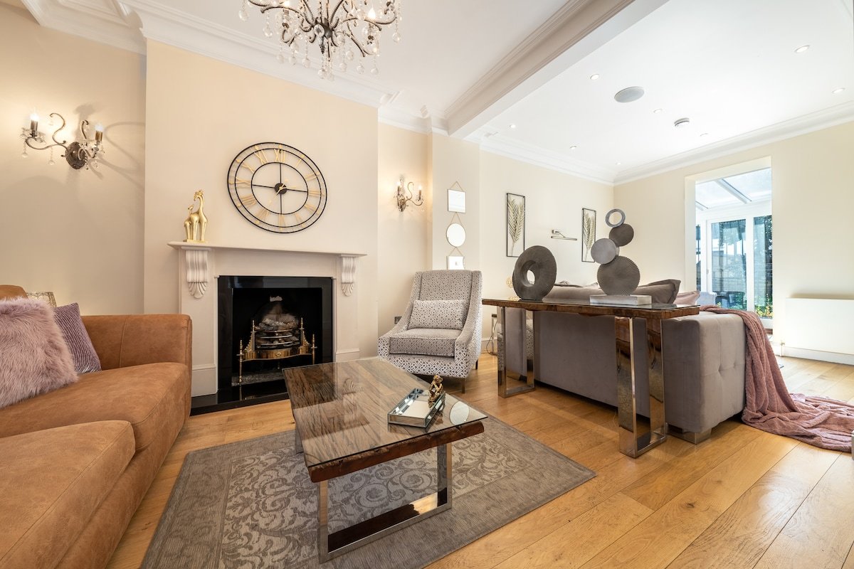 Luxury 4 bedroom house in Knightsbridge belgravia gallery image 3