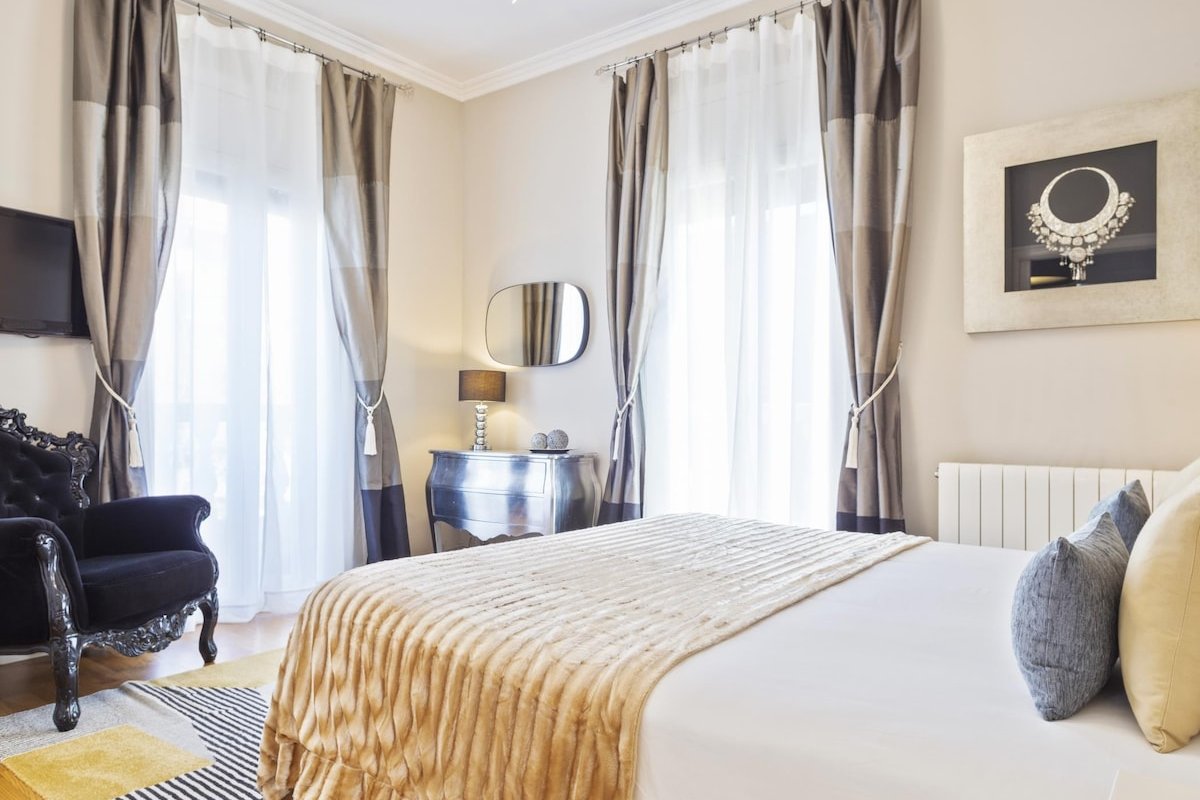 Villa Victoria Barcelona – Luxury Private Oasis gallery image 4