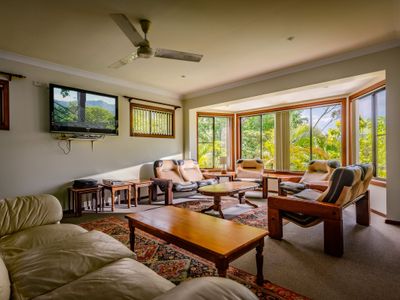 Bella Vista 3-Bedroom Private House