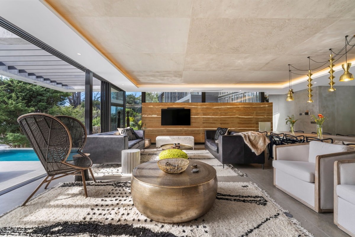 Tarentaal Kloof Villa in Higgovale gallery image 4