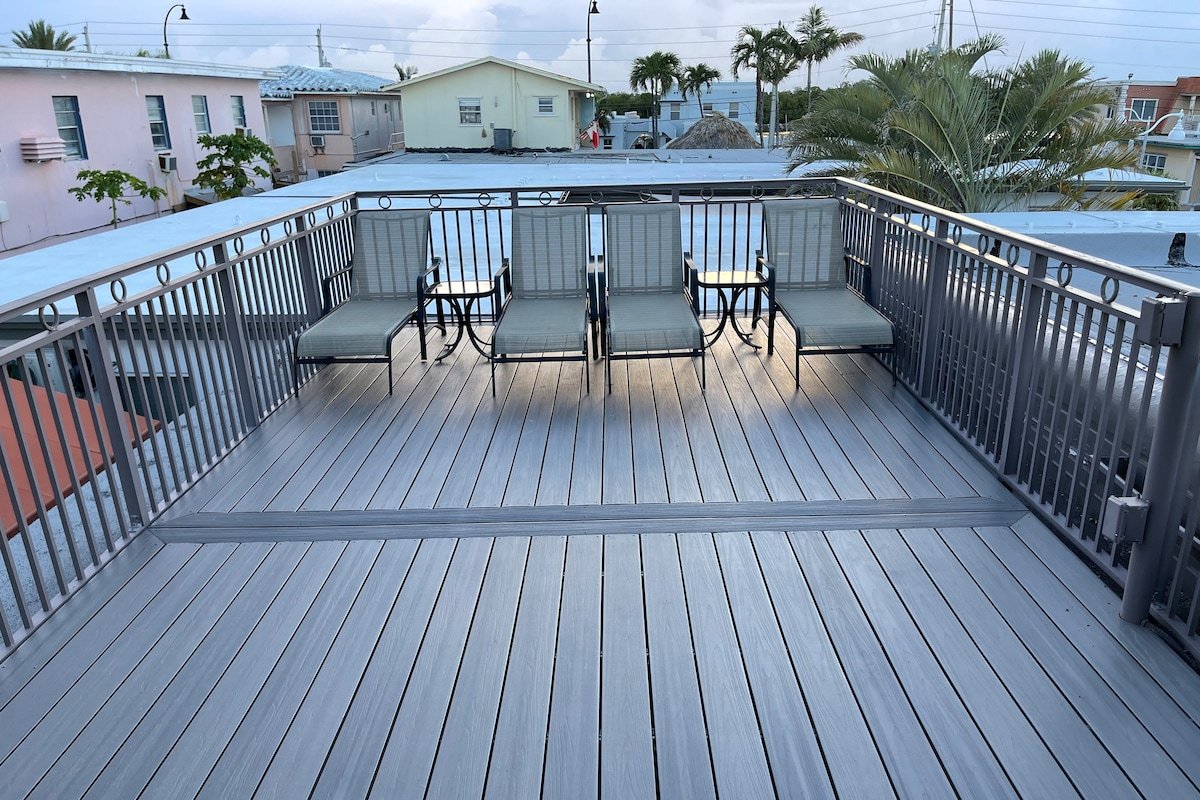 Beautiful 3 bedroom cottage with private rooftop gallery image 4