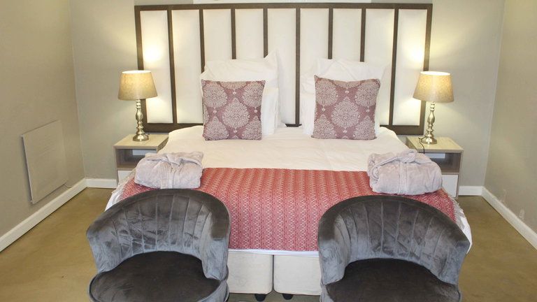Mount Shekinah Country Hotel Sunflower Cottage