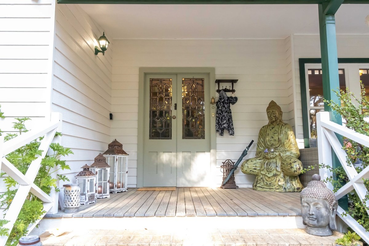 Serenity House Pemberton (House & Wellness Spa) gallery image 5