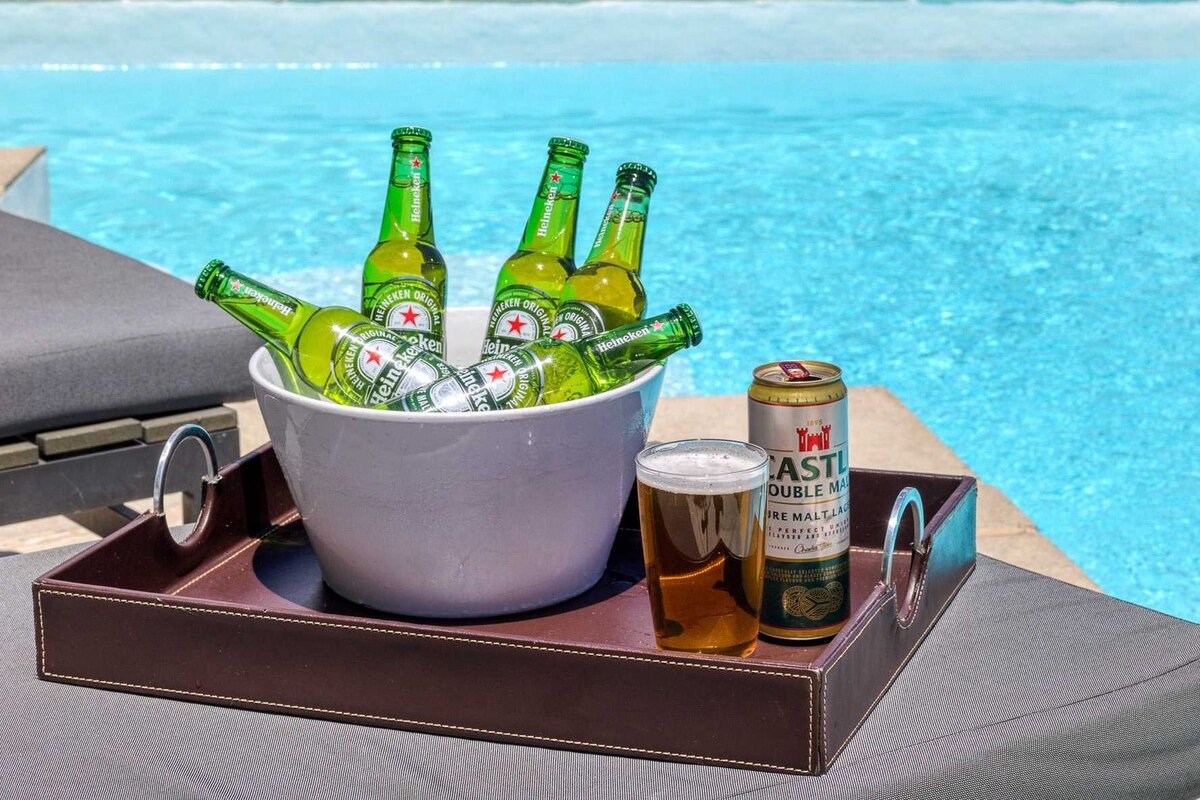 Beach Villa 1 – Large villa on Camps Bay Beach gallery image 4