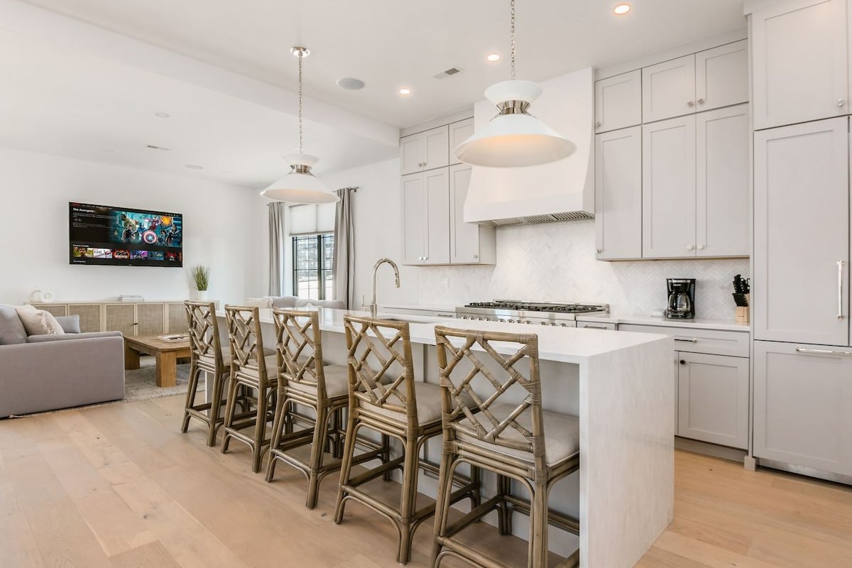 NEW Italian Village Home w/ Rooftop Deck gallery image 5