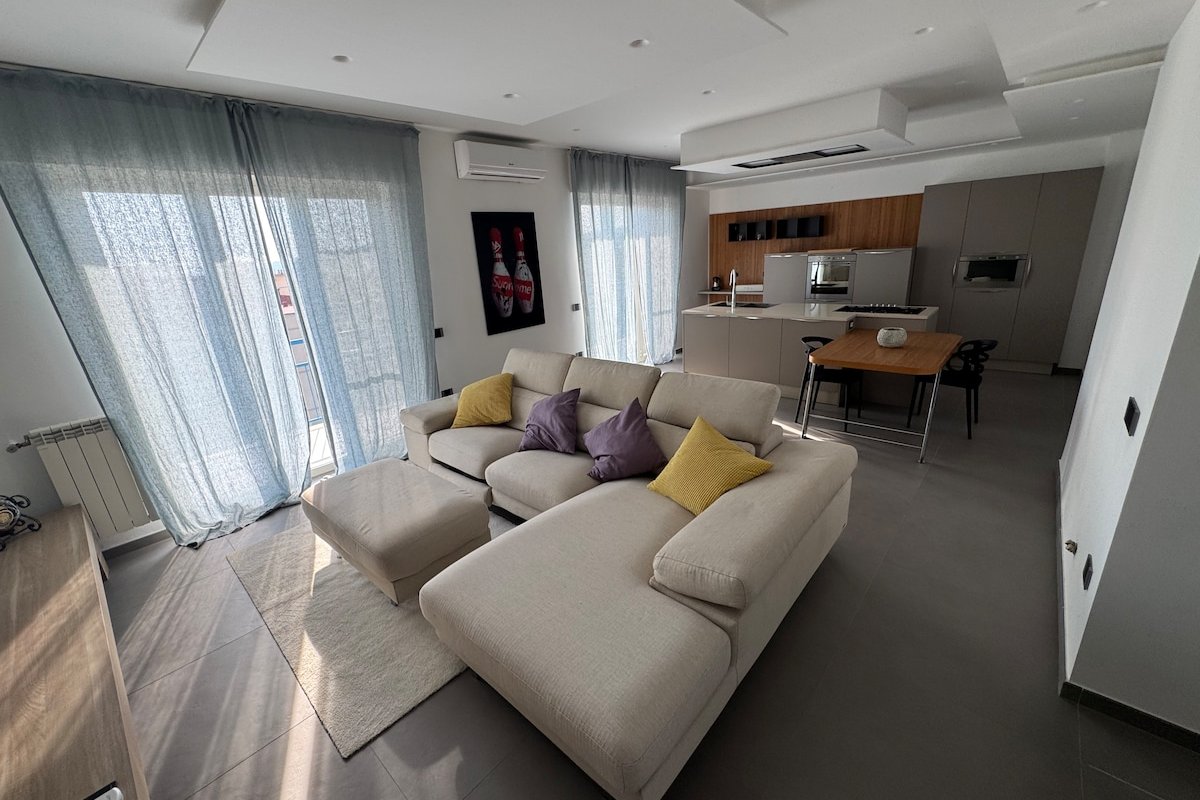 Victory Loft Napoli gallery image 2