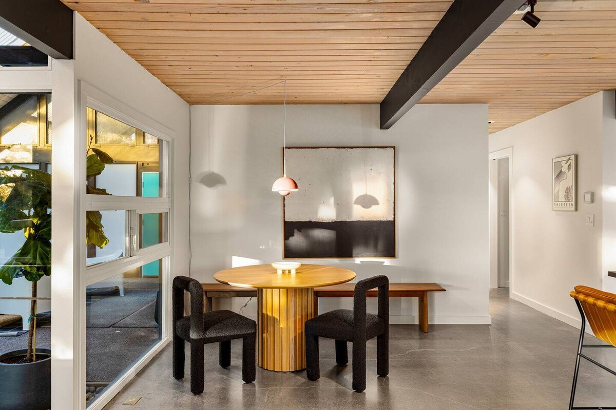 Mid-Century Modern Retreat with Private Hot Tub gallery image 4