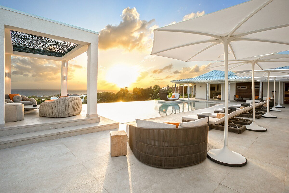 Avanti (5 bedrooms) – Luxury villa with pool, Terr gallery image 3