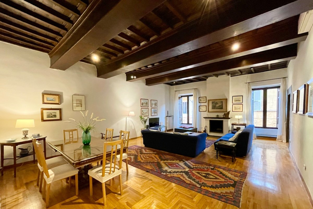 Very Special Place in the heart of Rome gallery image 4