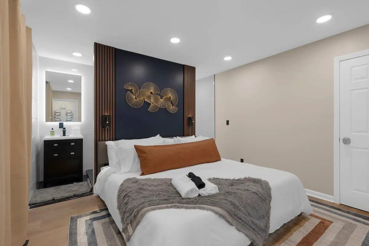 Walk to OSU | 4BR Retreat with Patio and Hot Tub gallery image 4