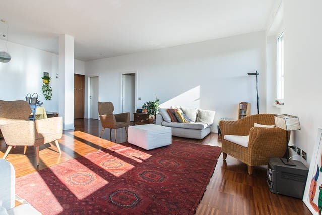 BRIGHT PENTHOUSE TERRACE PARK VIEW gallery image 3